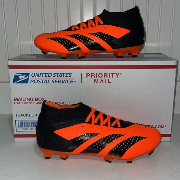 NEW!! ADIDAS PREDATOR ACCURACY.2 FIRM GROUND SOCCER CLEATS - Men’s 7 / Woman’s 8 - Picture 10 of 13